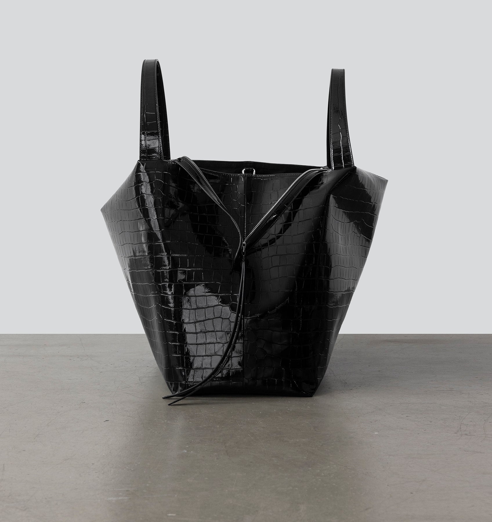 L♡mama LA MAMA LM1 Black Lacquer Croc-Embossed | Luxury Handbag