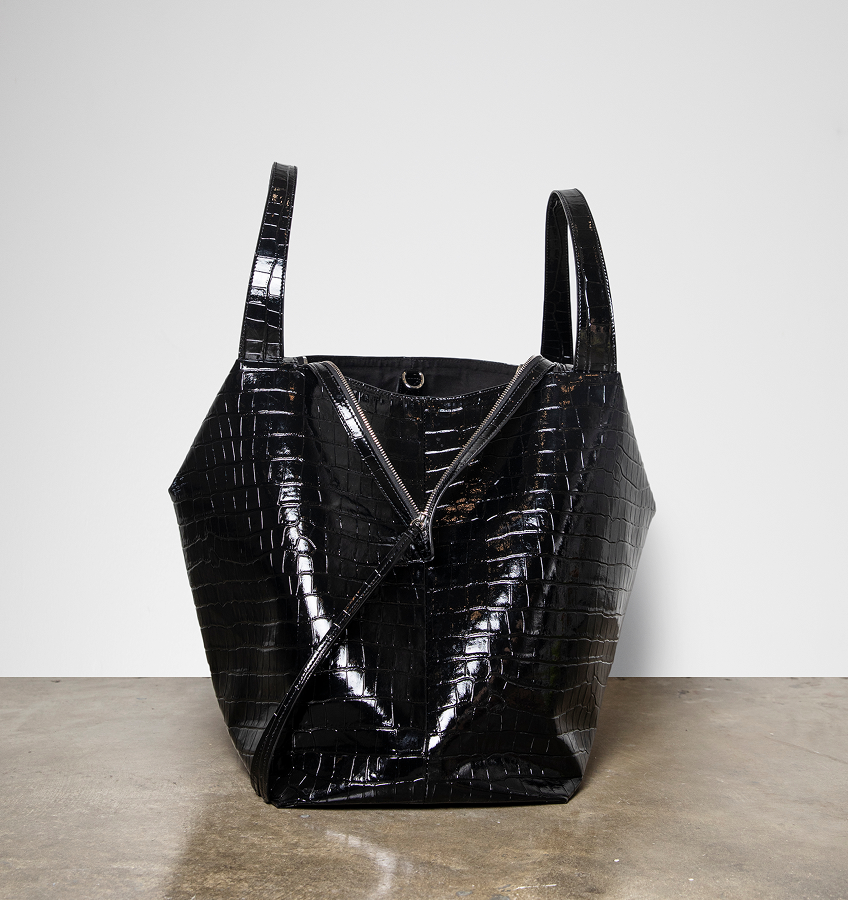LM1 - Black Lacquer Croco