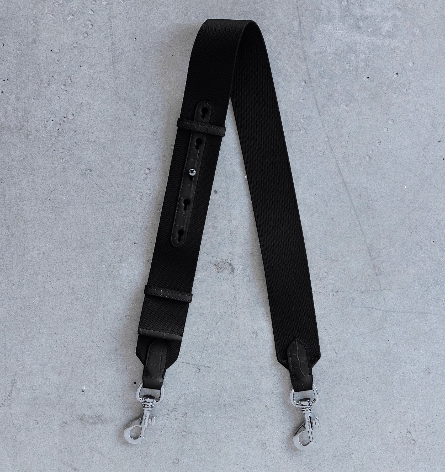 Black Matte Tracolla