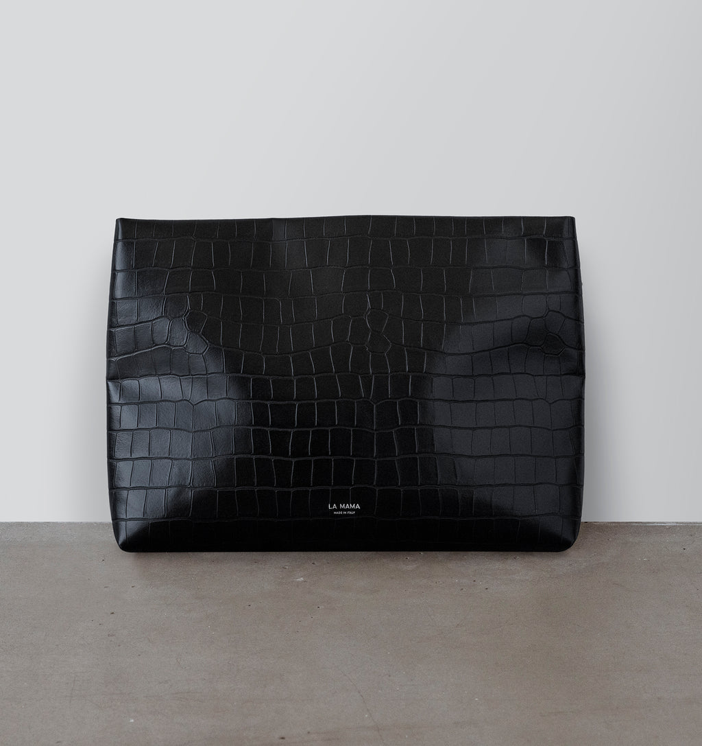 Black Matte Croco Pouch