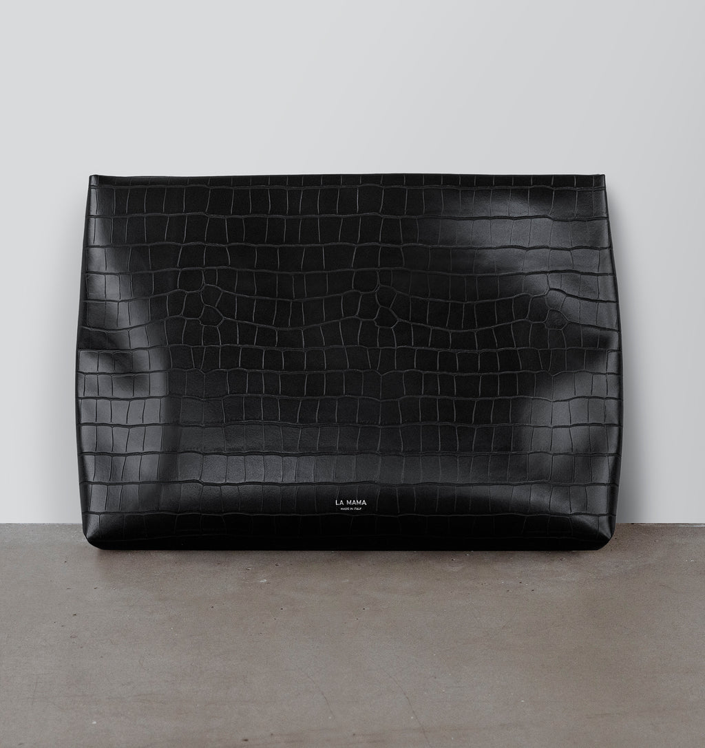 Black Matte Croco Pouch