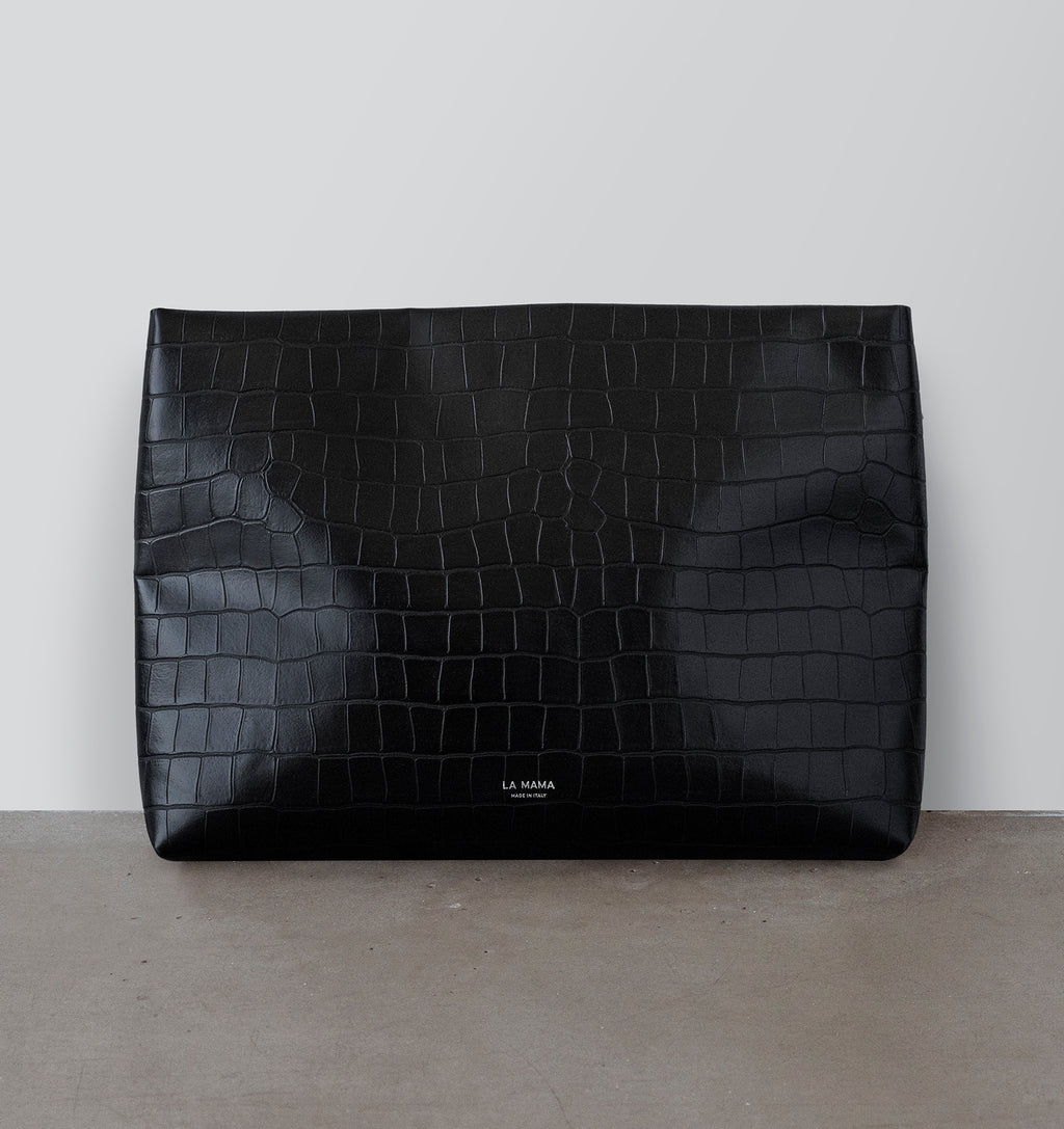 Black Matte Croco Pouch