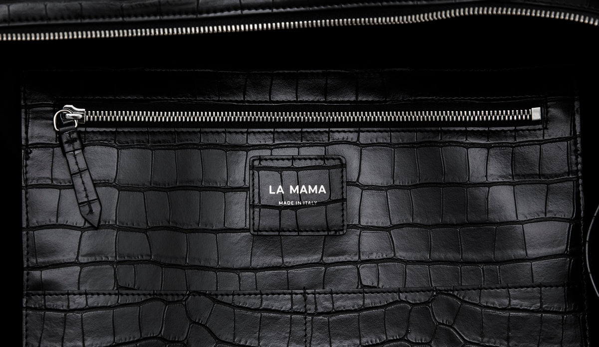 Close-up of the LA MAMA LM1 handbag in Black Matte Croco.