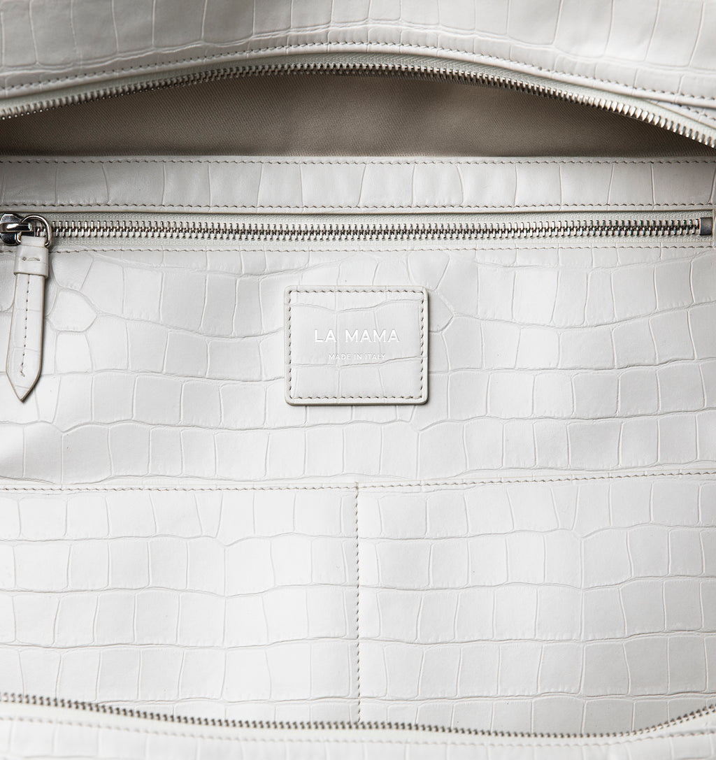 Close-up of the LA MAMA LM1 handbag in White Matte Croco.