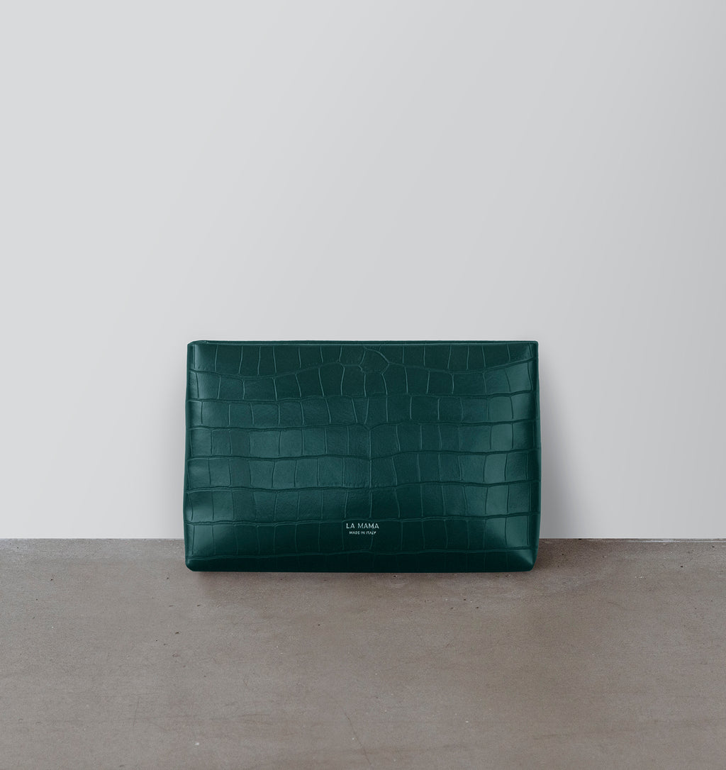 Front view of the LA MAMA Small Pouch in Green Matte Croco, crafted from croc-embossed vegan leather.